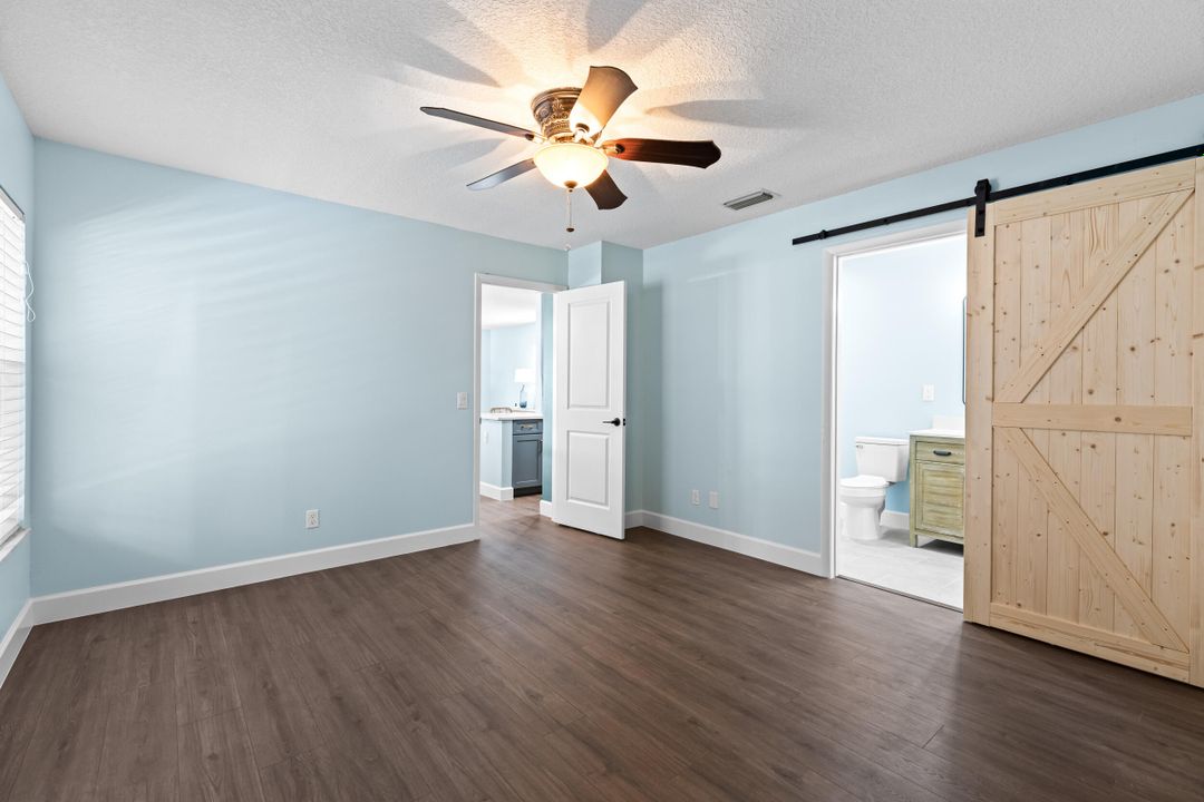 For Sale: $224,900 (2 beds, 2 baths, 960 Square Feet)