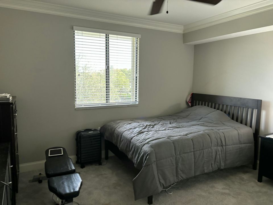 For Sale: $360,000 (2 beds, 2 baths, 1385 Square Feet)