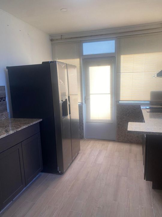 For Rent: $1,500 (1 beds, 1 baths, 600 Square Feet)