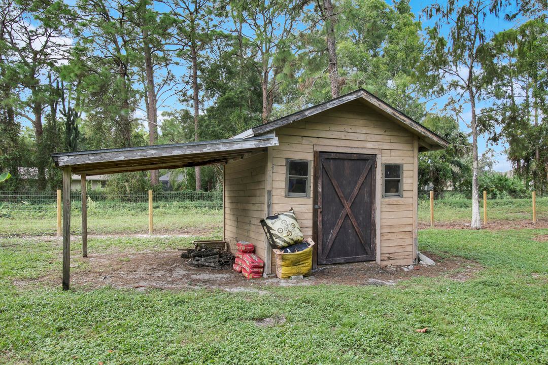 For Sale: $675,000 (3 beds, 3 baths, 2528 Square Feet)