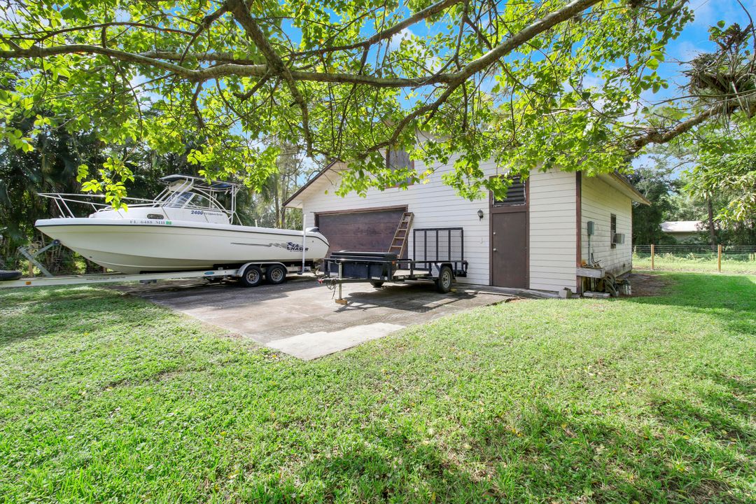 For Sale: $675,000 (3 beds, 3 baths, 2528 Square Feet)