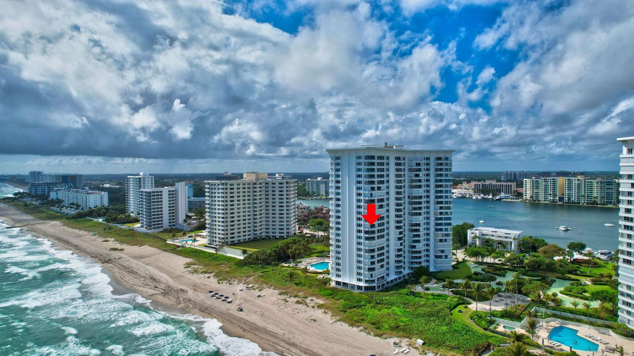 For Sale: $2,400,000 (2 beds, 2 baths, 1479 Square Feet)