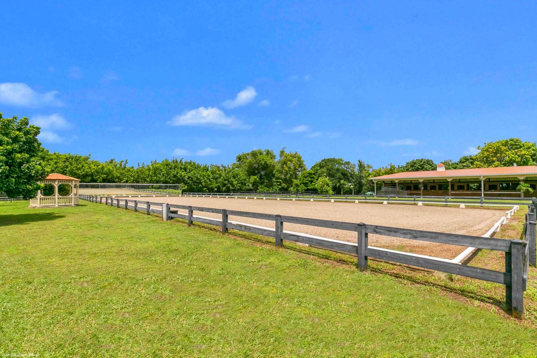 For Sale: $3,400,000 (4 beds, 3 baths, 1998 Square Feet)