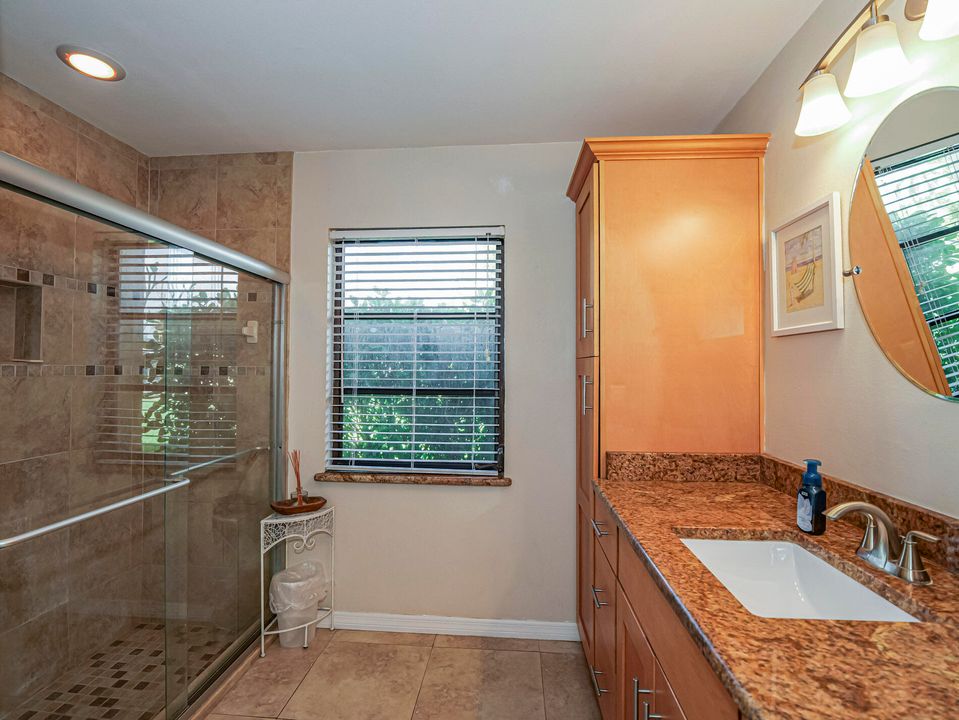 For Sale: $499,000 (3 beds, 2 baths, 2159 Square Feet)