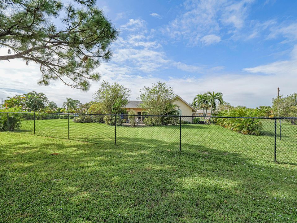 For Sale: $499,000 (3 beds, 2 baths, 2159 Square Feet)