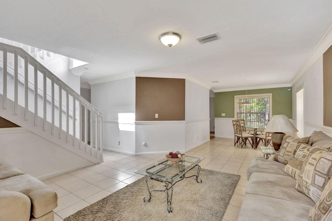 For Sale: $584,000 (3 beds, 2 baths, 2120 Square Feet)