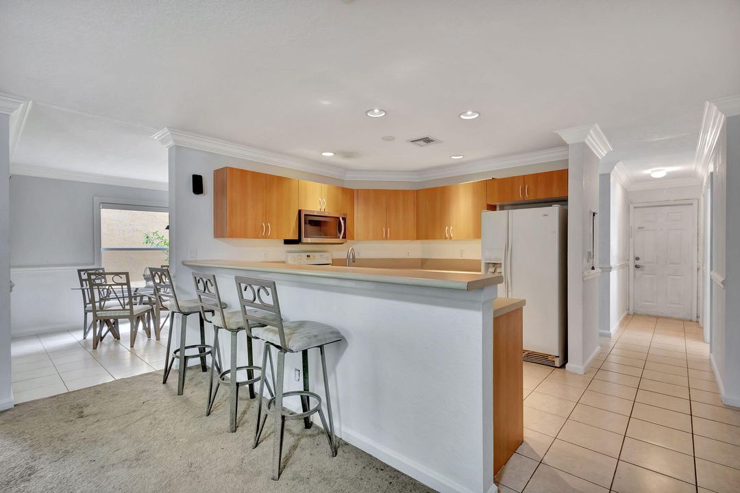 For Sale: $584,000 (3 beds, 2 baths, 2120 Square Feet)