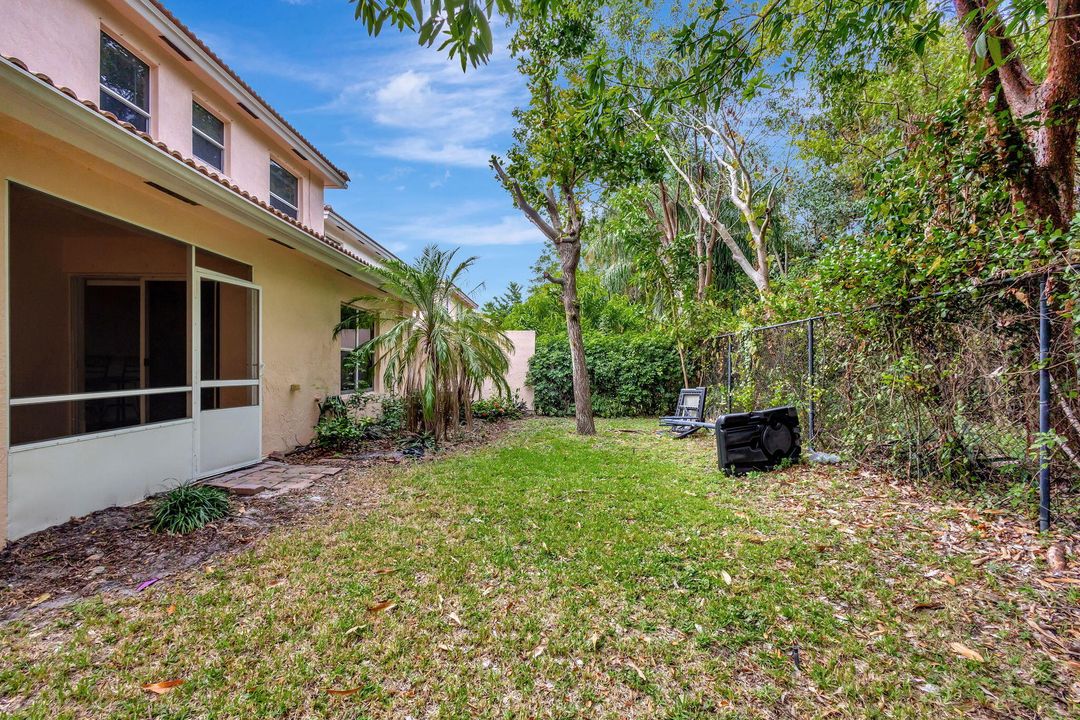 For Sale: $584,000 (3 beds, 2 baths, 2120 Square Feet)