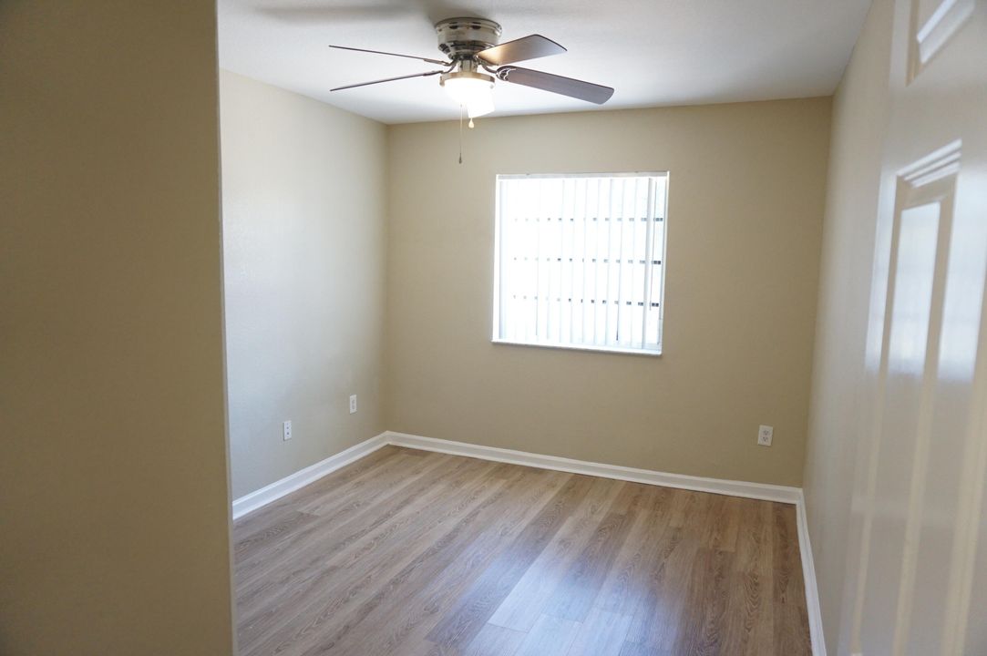 For Rent: $2,300 (3 beds, 2 baths, 1481 Square Feet)