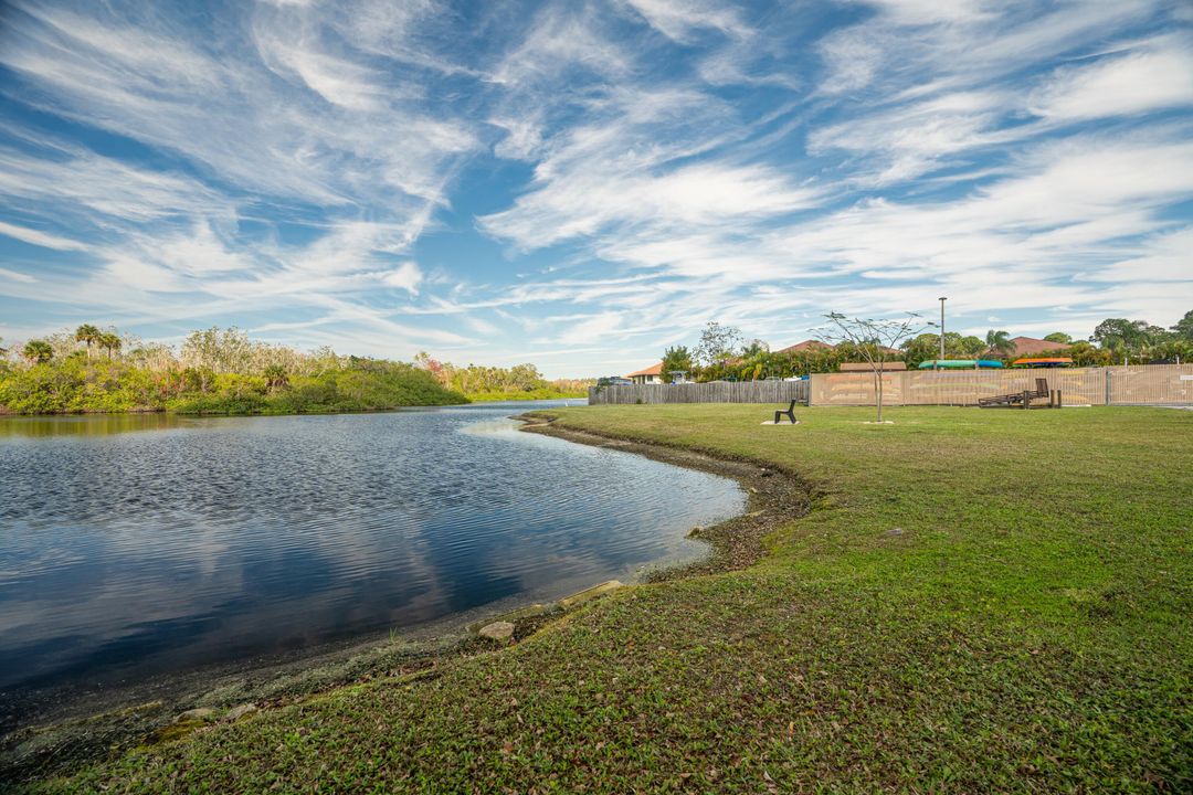 For Sale: $252,300 (2 beds, 2 baths, 1188 Square Feet)