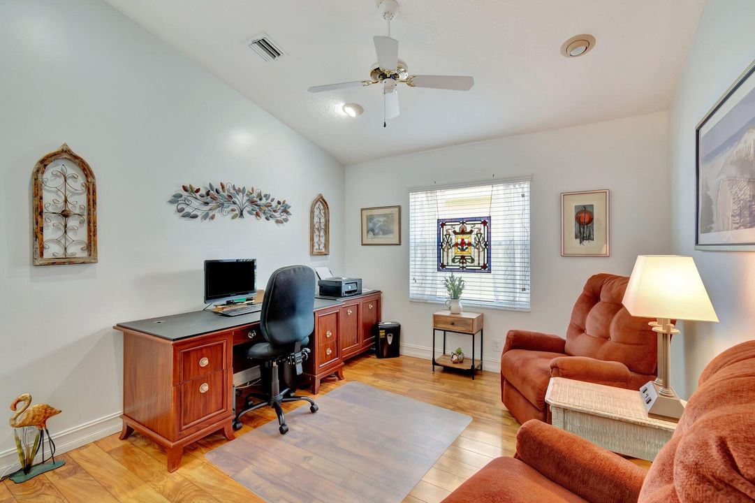 For Sale: $467,500 (3 beds, 2 baths, 1867 Square Feet)