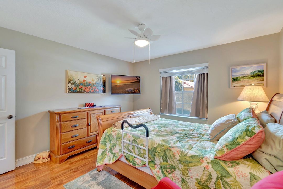 For Sale: $467,500 (3 beds, 2 baths, 1867 Square Feet)