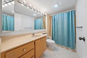 For Rent: $3,000 (2 beds, 2 baths, 1332 Square Feet)