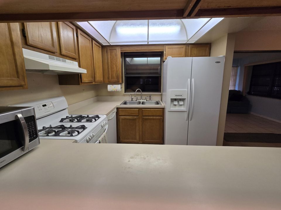 For Sale: $399,000 (3 beds, 2 baths, 1532 Square Feet)