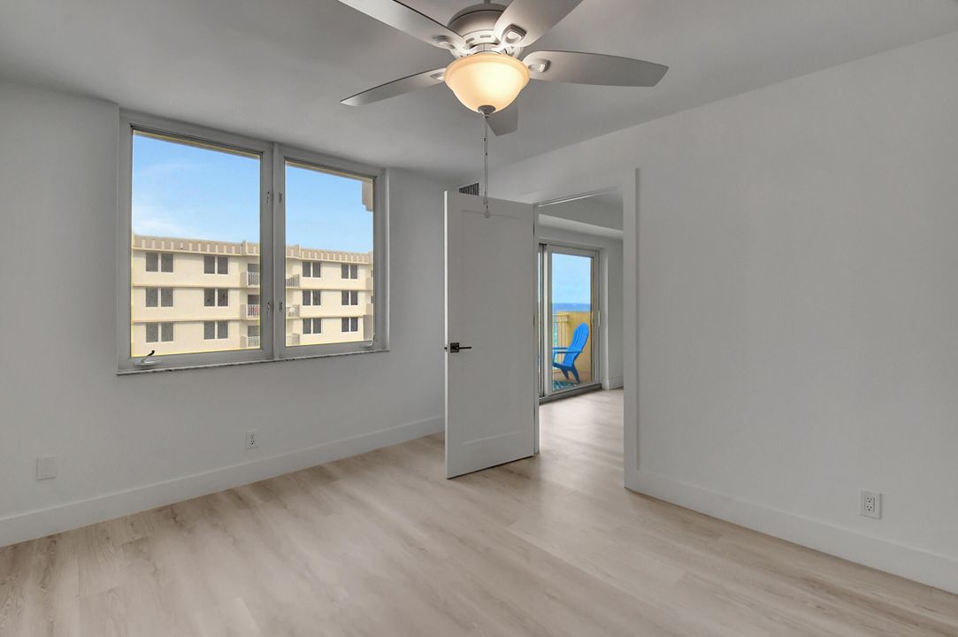 For Sale: $749,900 (2 beds, 2 baths, 1050 Square Feet)