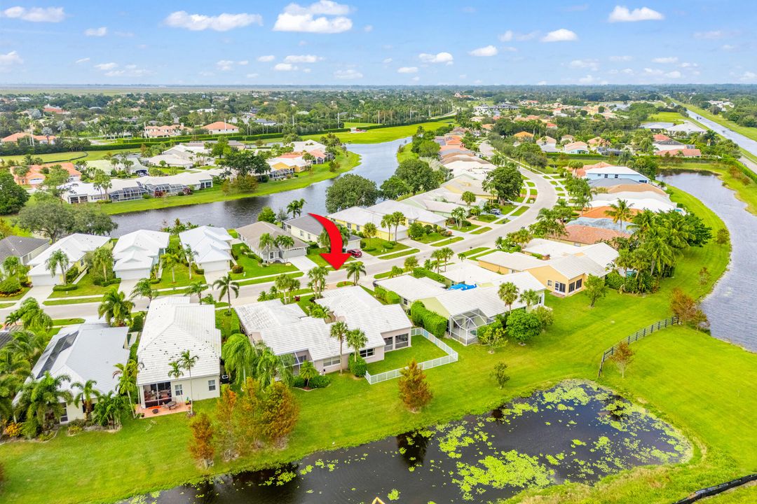 For Sale: $495,000 (3 beds, 2 baths, 1599 Square Feet)