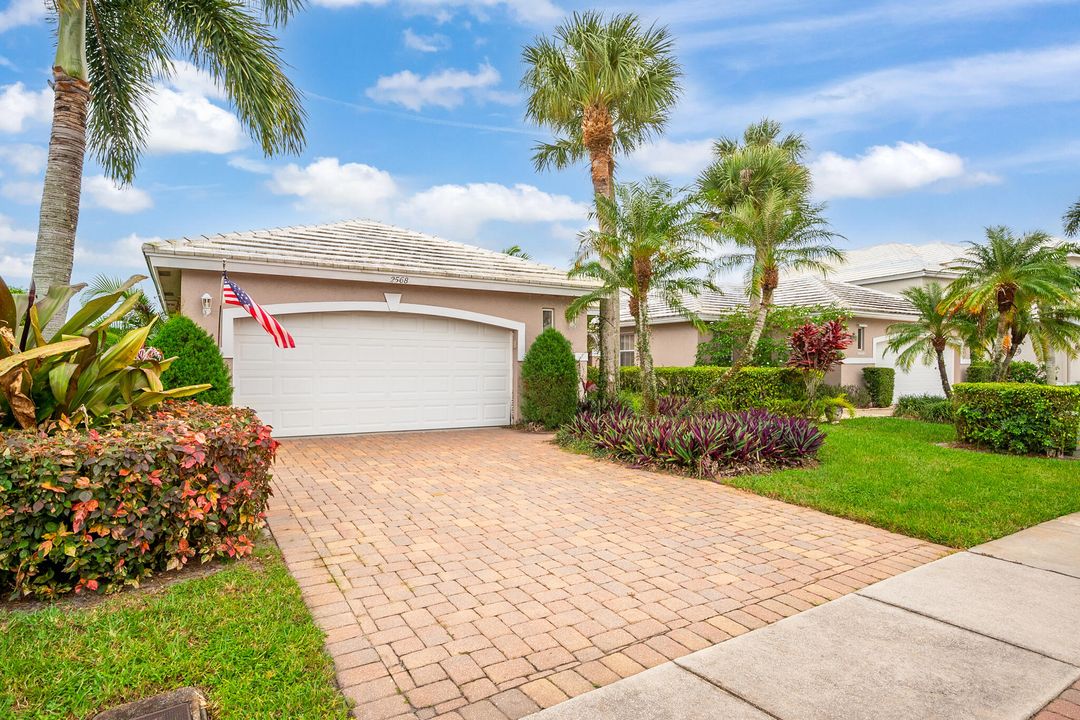 For Sale: $495,000 (3 beds, 2 baths, 1599 Square Feet)