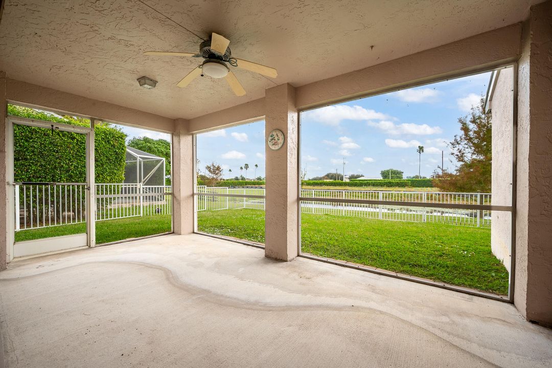 For Sale: $495,000 (3 beds, 2 baths, 1599 Square Feet)