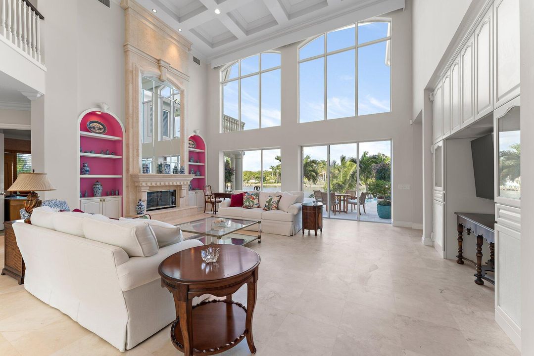 For Sale: $10,400,000 (4 beds, 4 baths, 5116 Square Feet)