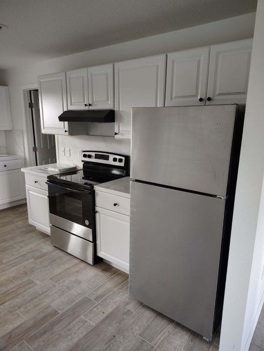 For Sale: $329,900 (2 beds, 2 baths, 1500 Square Feet)