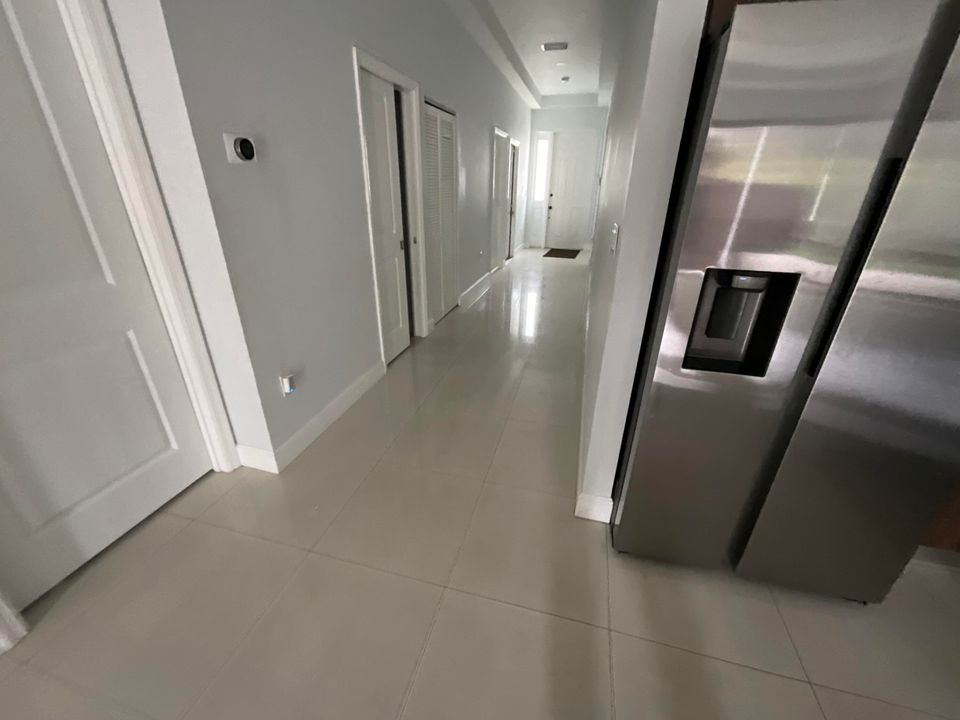 En Venta: $524,990 (4 camas, 2 baños, 1694 Pies cuadrados)