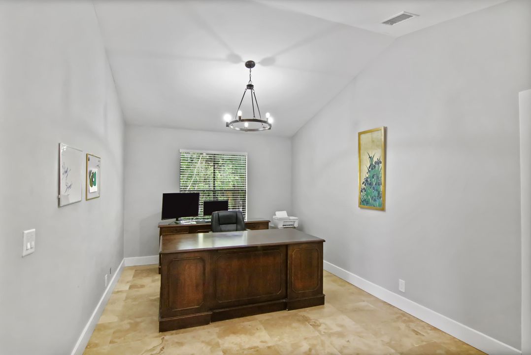 For Sale: $1,679,000 (3 beds, 2 baths, 3248 Square Feet)