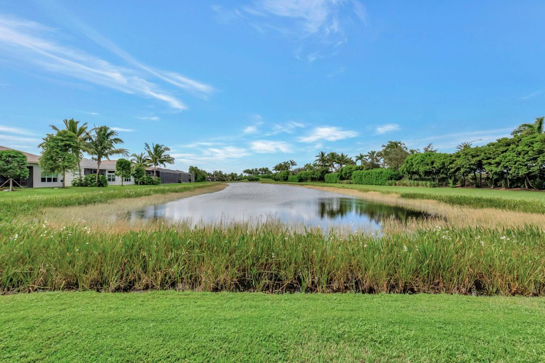 For Sale: $1,450,000 (3 beds, 3 baths, 2685 Square Feet)