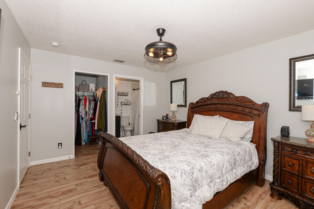 For Sale: $375,000 (3 beds, 2 baths, 1414 Square Feet)