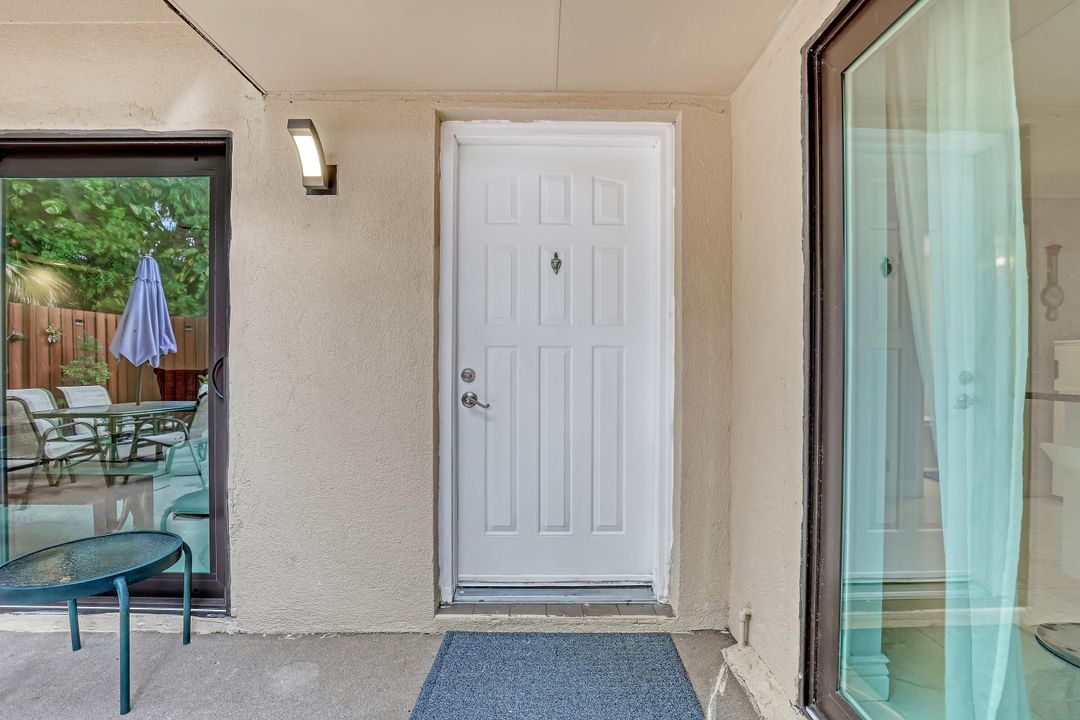 For Sale: $339,000 (2 beds, 2 baths, 1288 Square Feet)