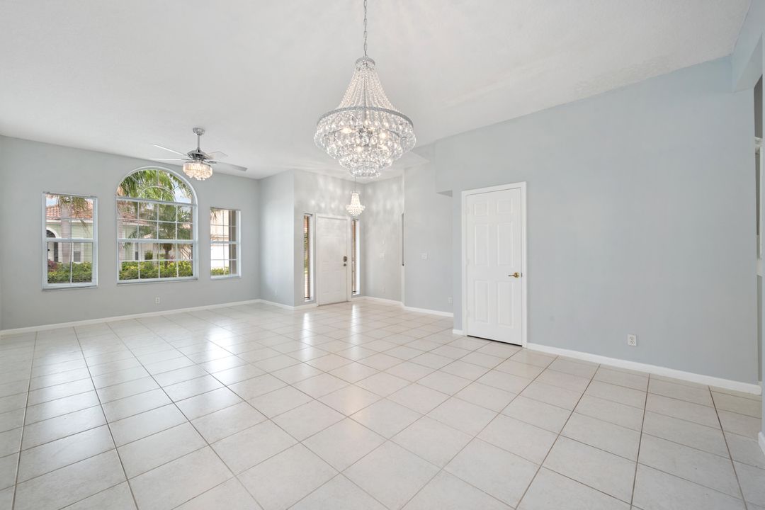 For Sale: $620,000 (4 beds, 2 baths, 2742 Square Feet)