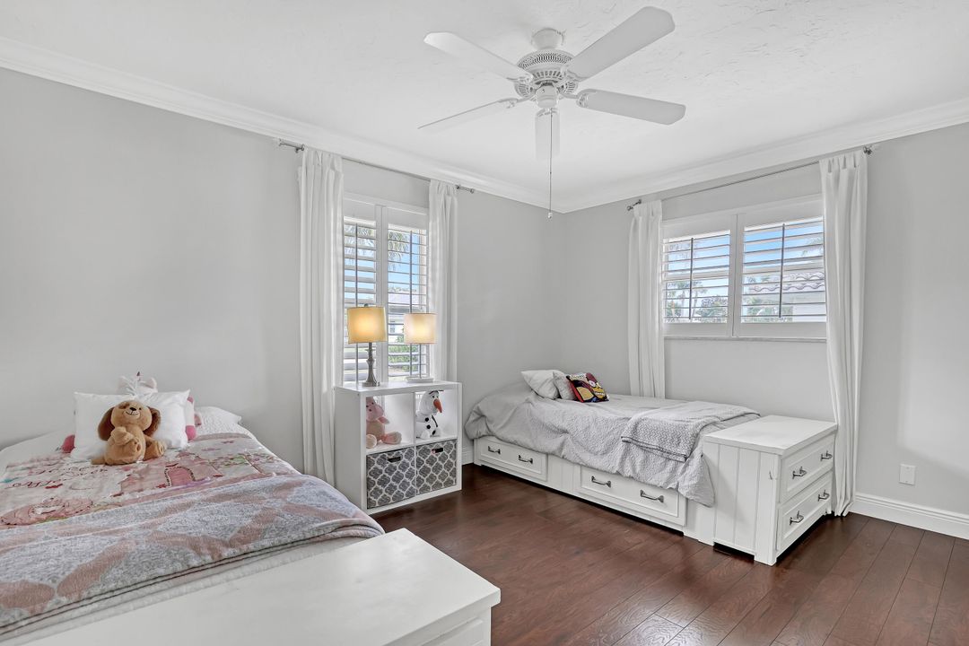 For Sale: $895,000 (4 beds, 2 baths, 2207 Square Feet)