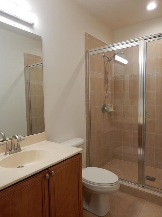 For Rent: $2,575 (2 beds, 2 baths, 1448 Square Feet)