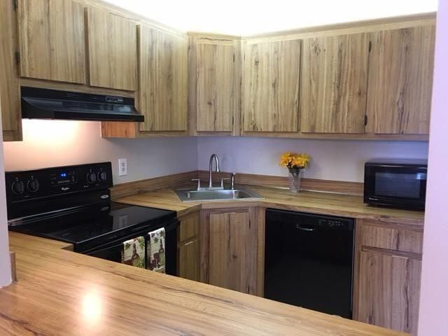 For Rent: $1,900 (2 beds, 2 baths, 1115 Square Feet)