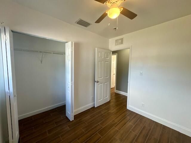 For Sale: $345,000 (3 beds, 1 baths, 864 Square Feet)