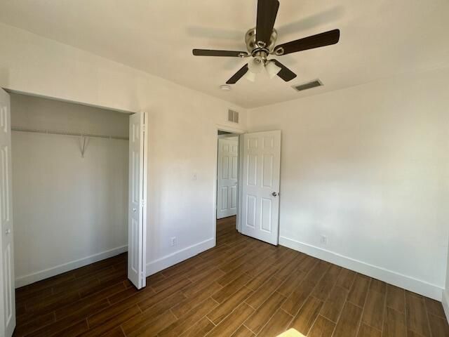 For Sale: $345,000 (3 beds, 1 baths, 864 Square Feet)