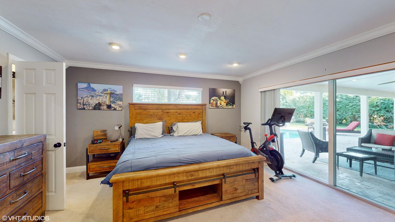 For Sale: $945,000 (4 beds, 3 baths, 2702 Square Feet)