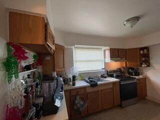 For Sale: $215,000 (4 beds, 2 baths, 1226 Square Feet)