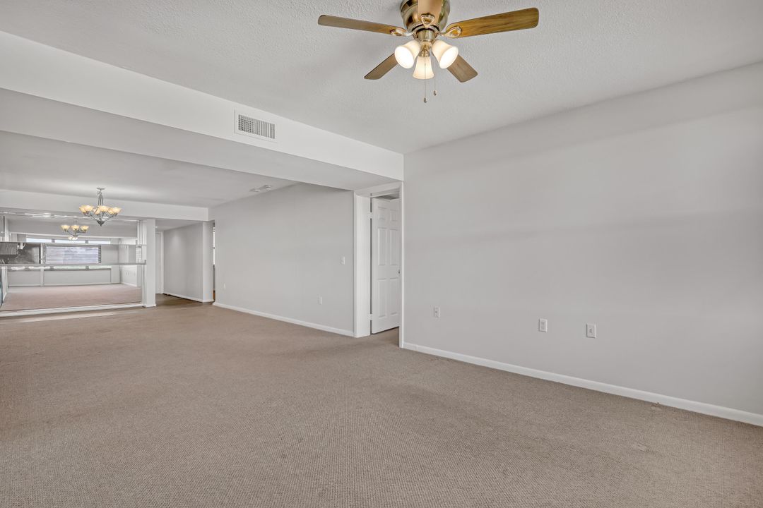 For Sale: $249,000 (2 beds, 2 baths, 1437 Square Feet)