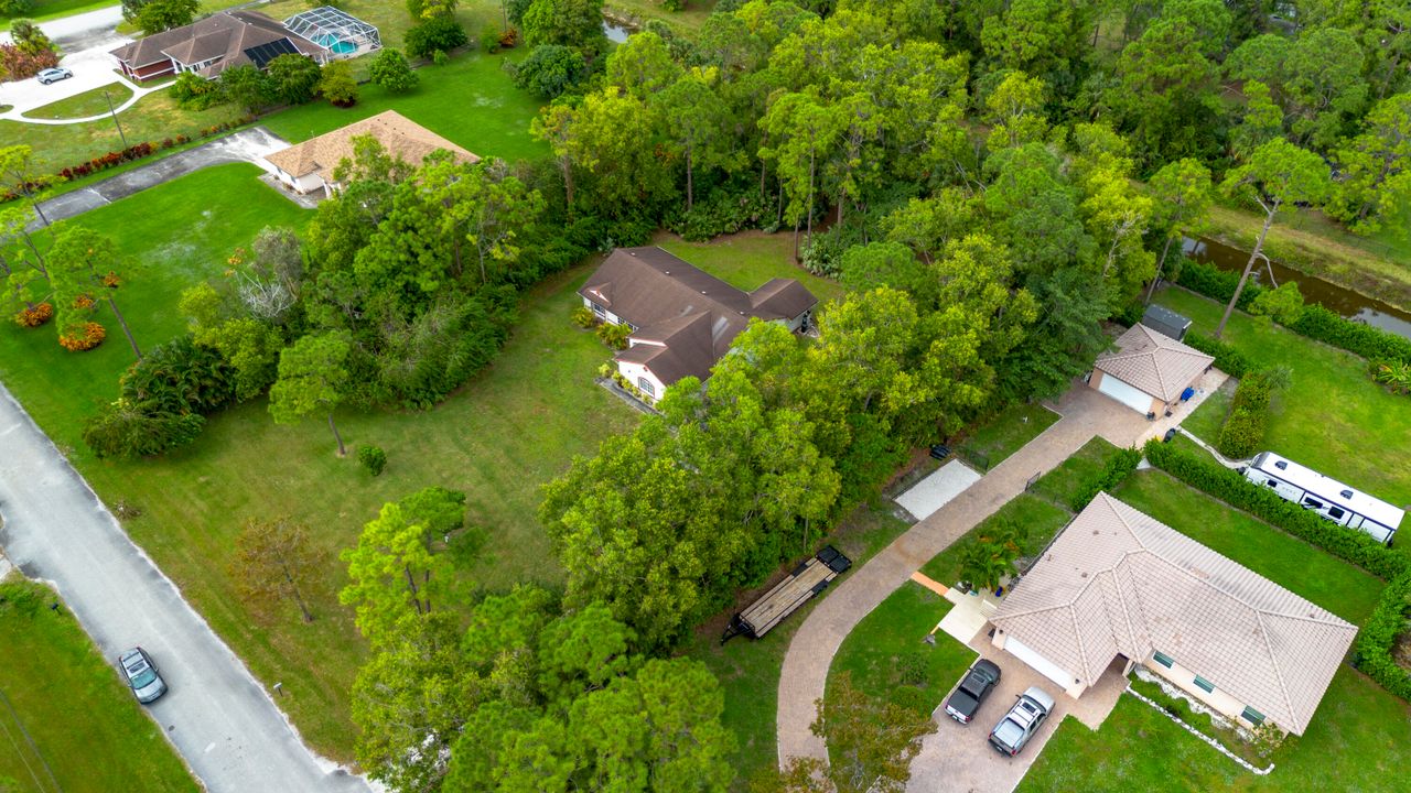 Active With Contract: $537,500 (4 beds, 2 baths, 1938 Square Feet)