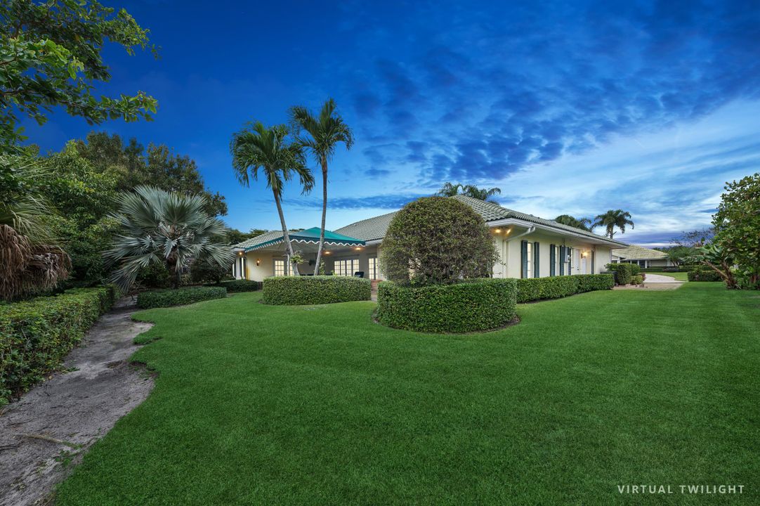 For Sale: $1,349,000 (3 beds, 2 baths, 2525 Square Feet)