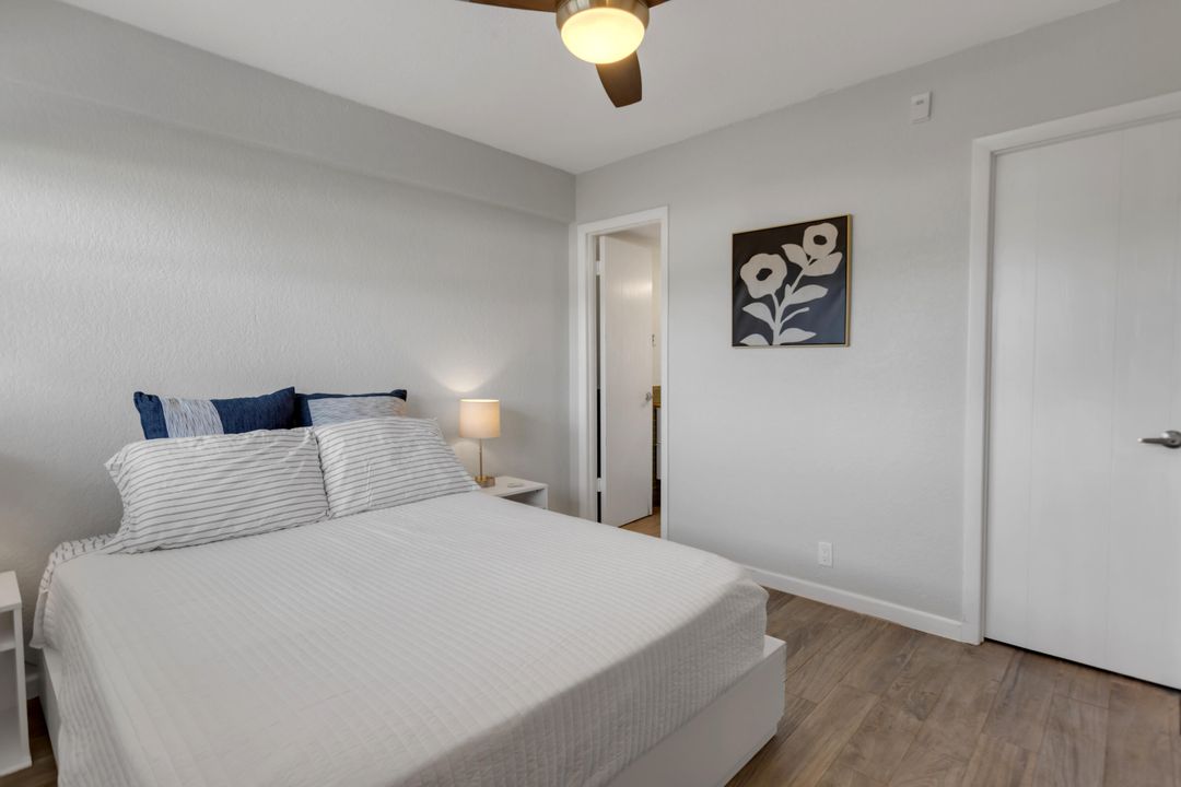 For Sale: $320,000 (2 beds, 2 baths, 1050 Square Feet)