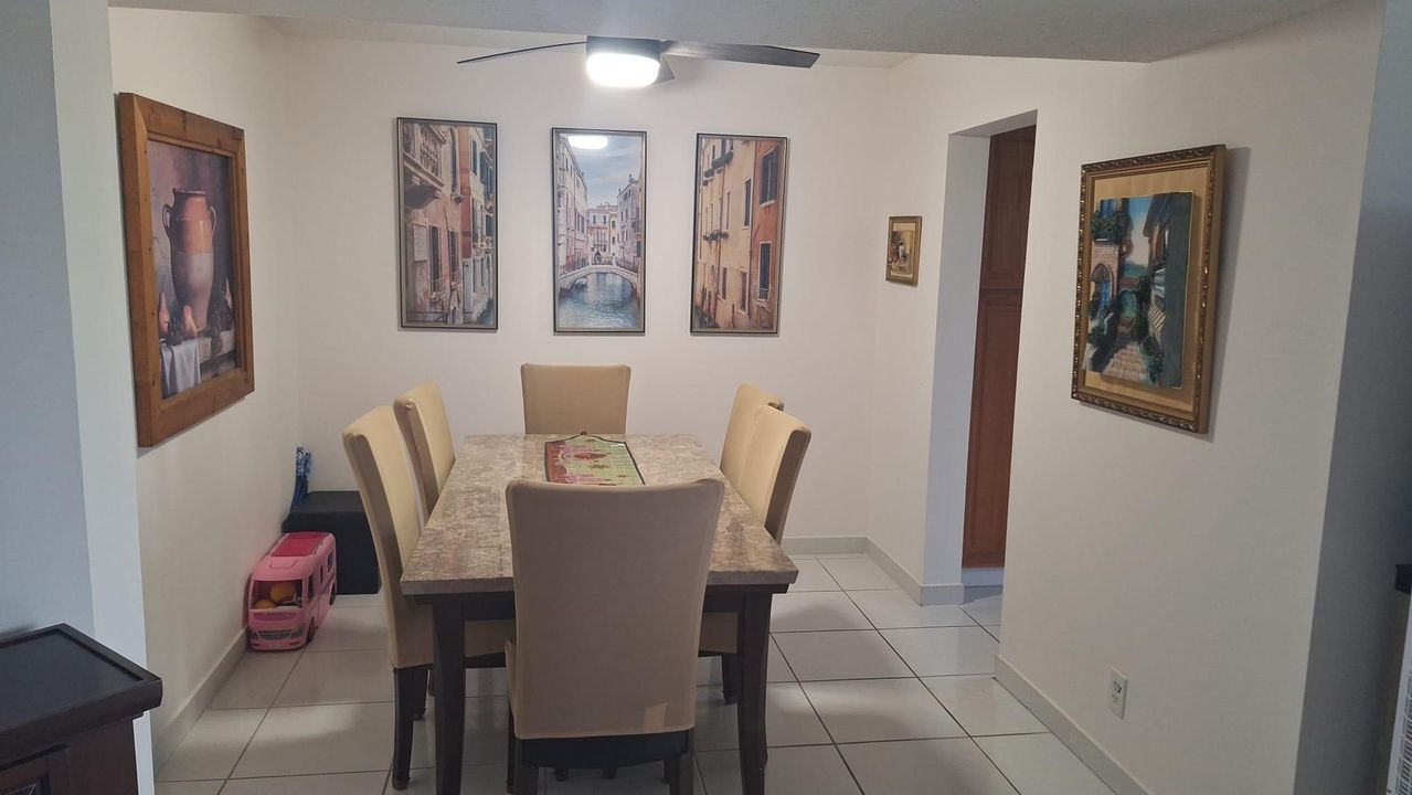 En Venta: $185,000 (2 camas, 2 baños, 1436 Pies cuadrados)