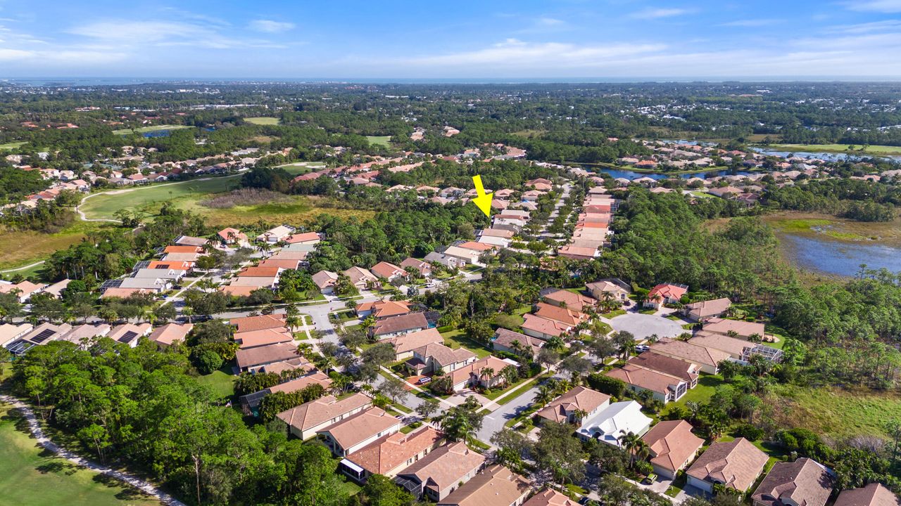 For Sale: $649,000 (3 beds, 2 baths, 1822 Square Feet)