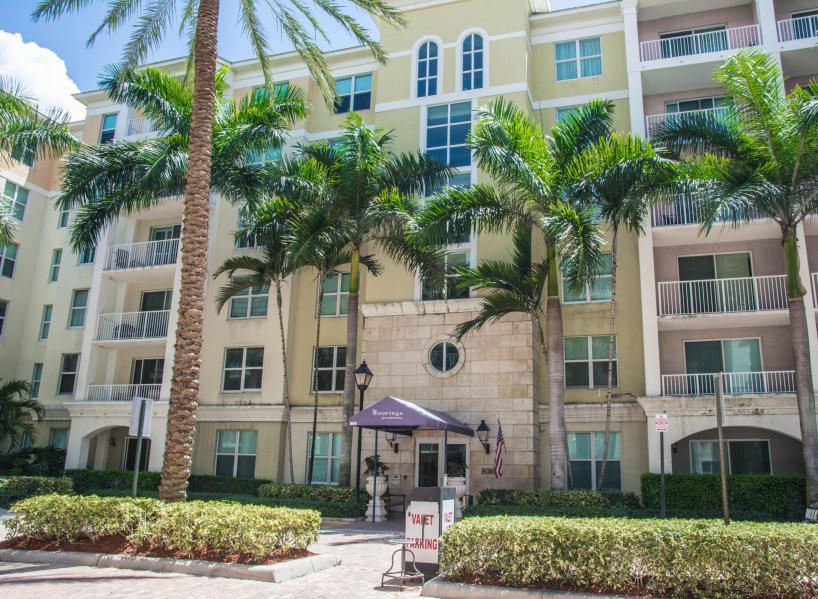 Active With Contract: $5,000 (2 beds, 2 baths, 1350 Square Feet)