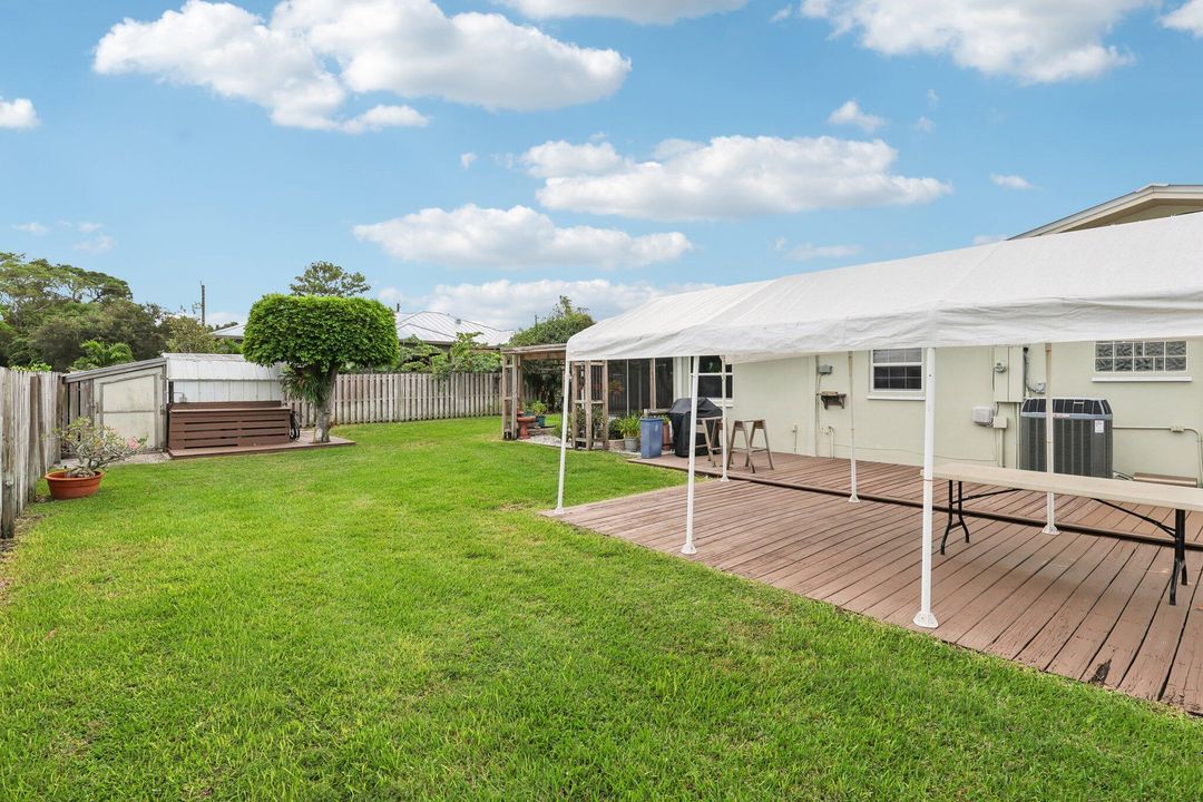 For Sale: $665,000 (3 beds, 2 baths, 1511 Square Feet)