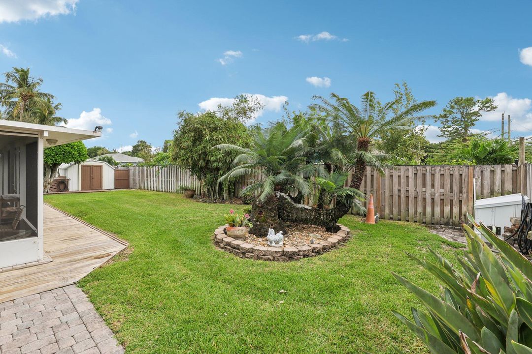 For Sale: $665,000 (3 beds, 2 baths, 1511 Square Feet)