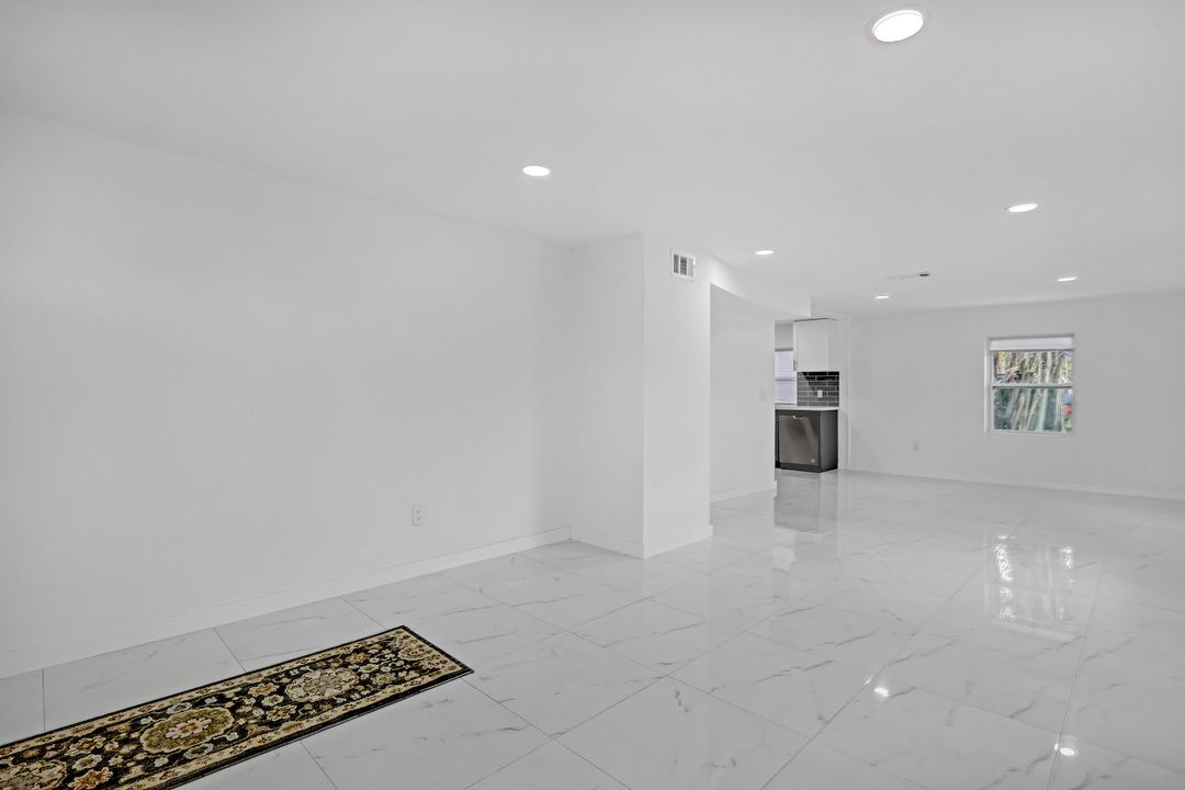 For Sale: $498,000 (3 beds, 2 baths, 1224 Square Feet)