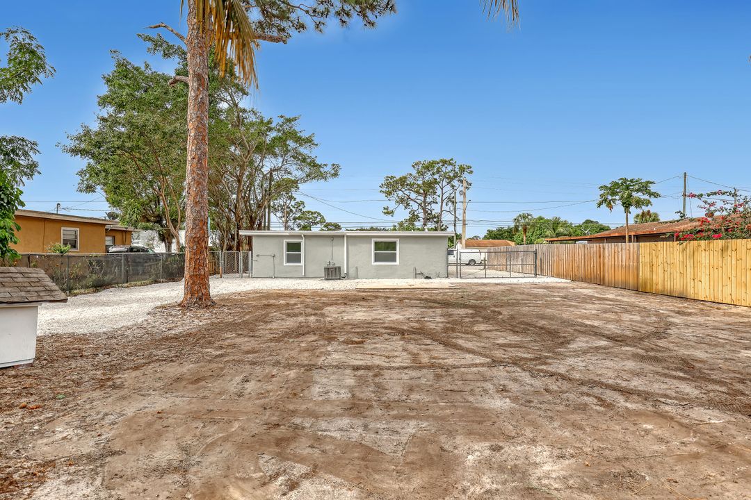 For Sale: $498,000 (3 beds, 2 baths, 1224 Square Feet)