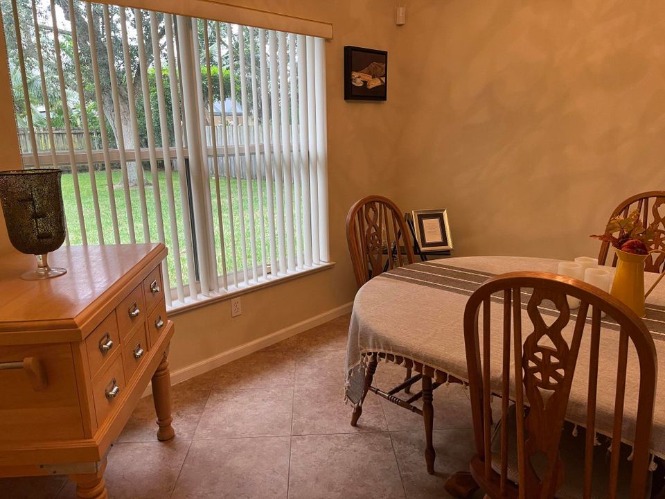 For Sale: $389,000 (3 beds, 2 baths, 1830 Square Feet)