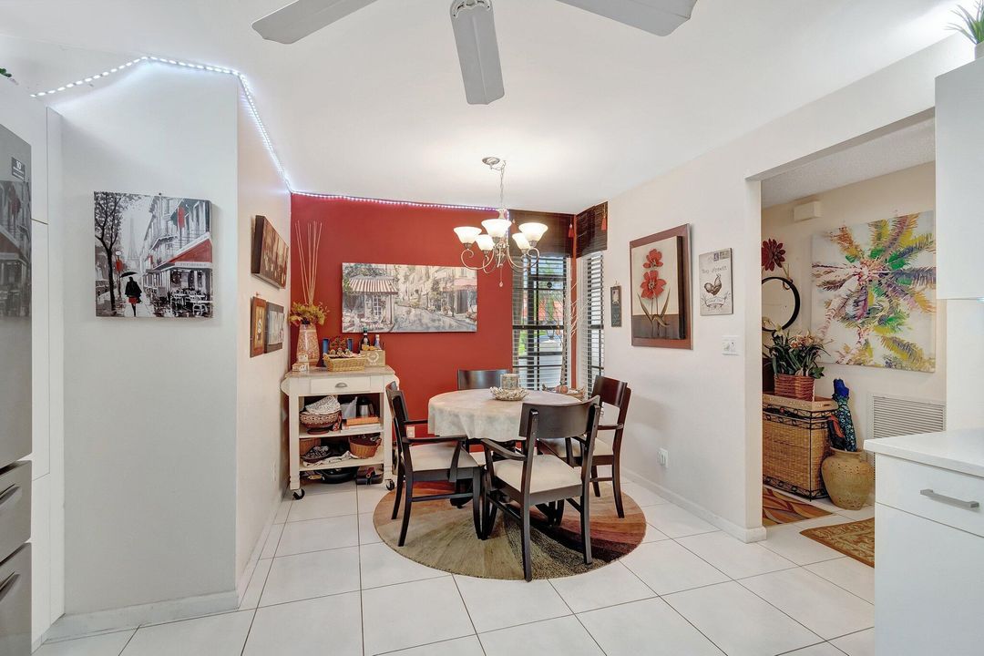 For Sale: $329,000 (2 beds, 2 baths, 1498 Square Feet)